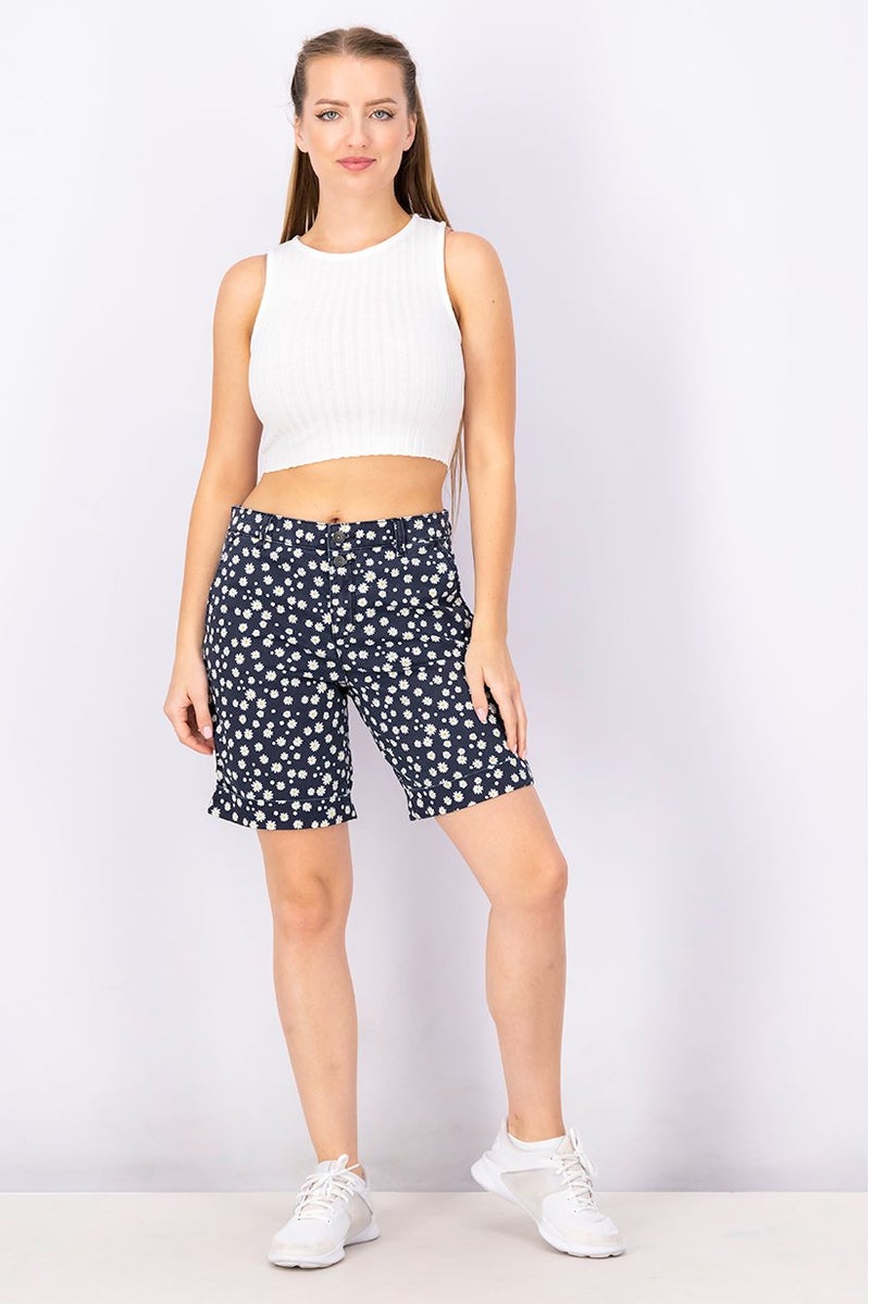 EDC شورتات جينز مزخرفة للنساء، أبيض وكحلي - Image 2